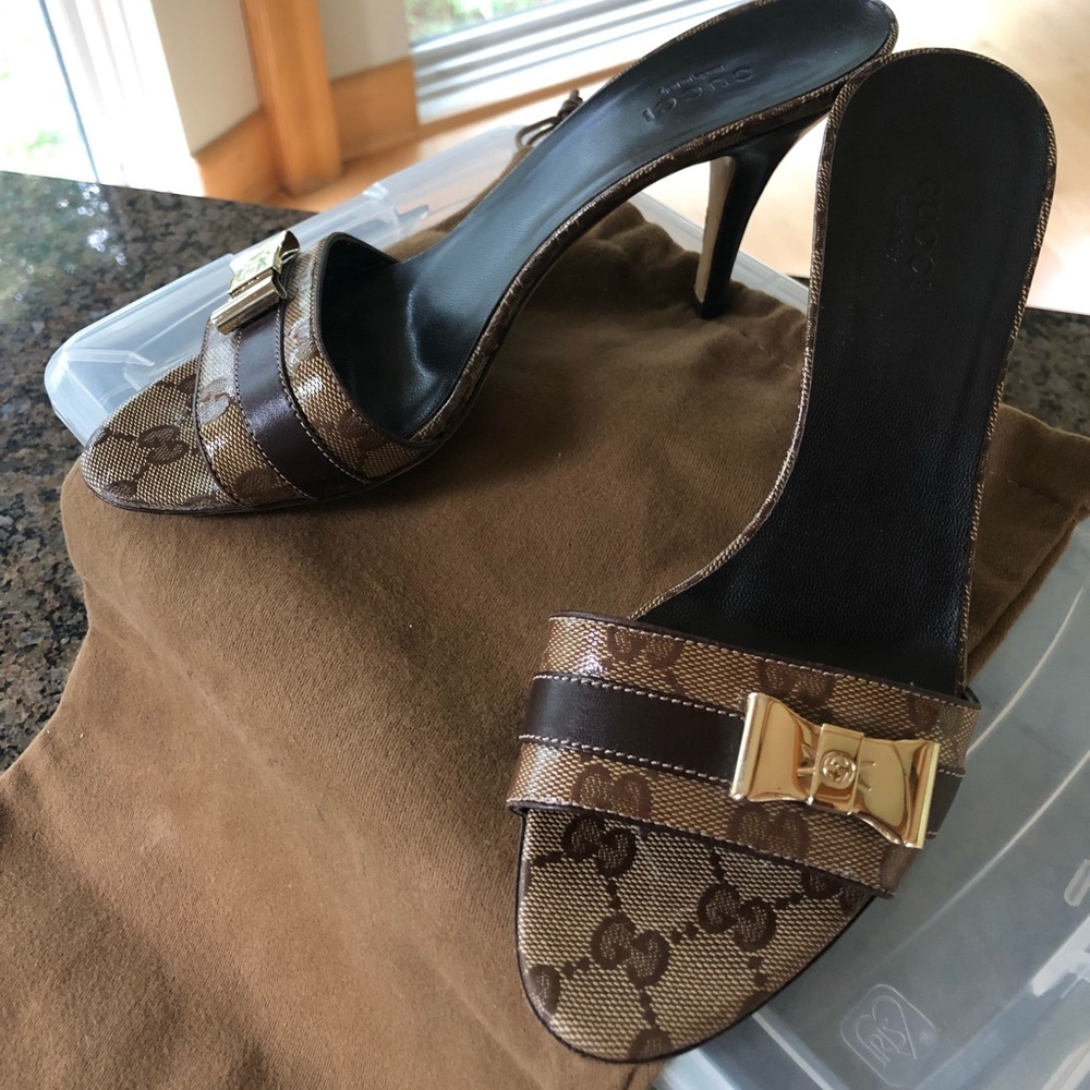 Gucci Logo Brown Slide